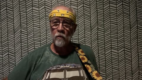 1979: I Chose the Dave Clark 5 and Betamax: The Rainbow Connection