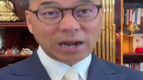 20220701文贵先生GETTR回顾： #香港经济：是擀面杖子，一直平稳的不跌不涨的股票，80%都是共产党国有或者是国控股企业或者是被共产党渗透到已经无法回身的沼泽地相关企业。