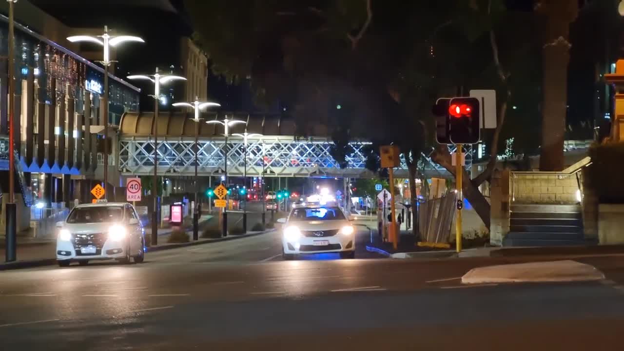 New Skoda & Subaru Police Cars Responding, Perth WA, 19 Feb 2022