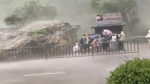 Heavy flood rain