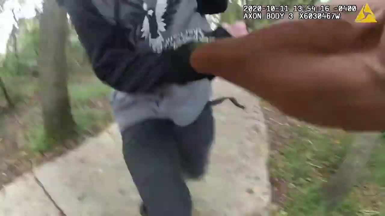 Raw Police Footage Officer stabbed