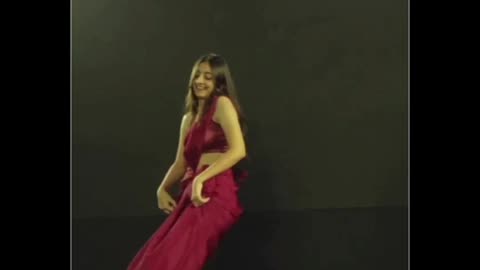 Chammak challo song hot girl dance video