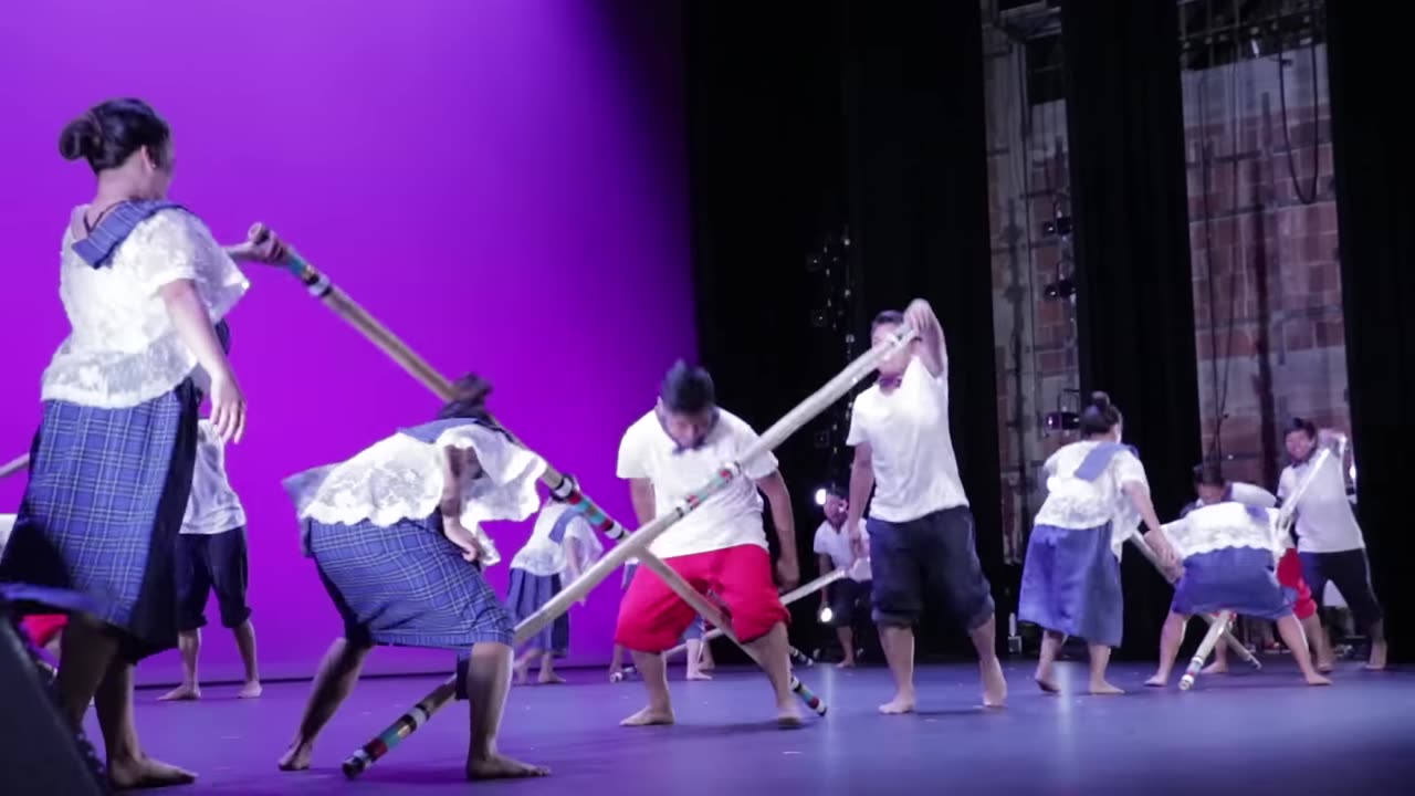 TINIKLING - Philippine National Dance (2017 UCLA PCN Filipino Tinikling)