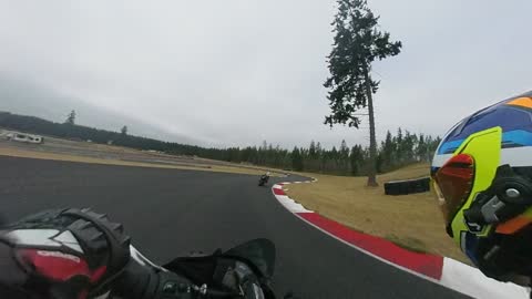 Second lap, three riders, yeah me!