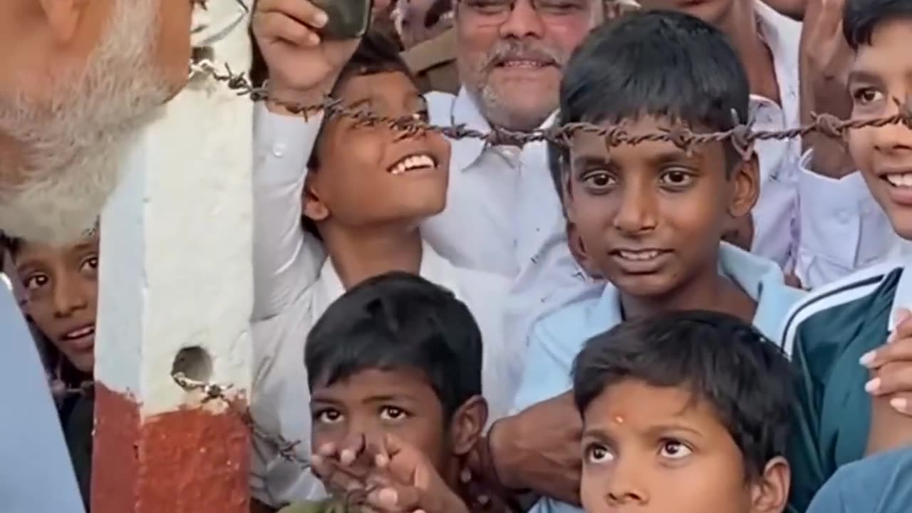 PM Modi's adorable conversation with young kids in Kalaburagi, Karnataka