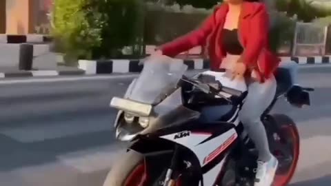 Female Bike Stunts