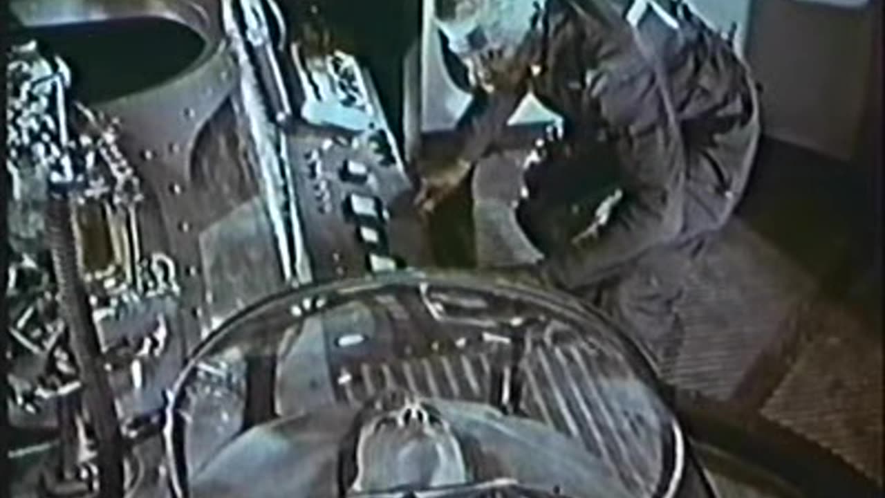 Assignment Outer Space (1960) *Clip*