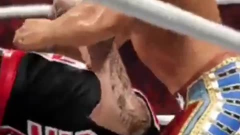 WWE Cody Rhodes gives a Sharp Below to the Head