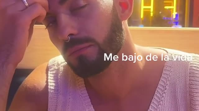 En una rutina constante de resaca Deuw