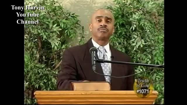 Pastor Gino Jennings - Women Preachers (Open Challenge to any women preacher, Joyce Meyers, etc