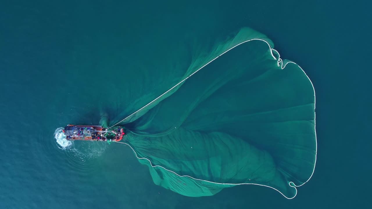 Fishing Boat Sea Net HD