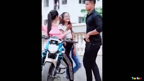 Papa Ki Pariyan Roast Funny Stupid Scooty Girl | Twibro Official