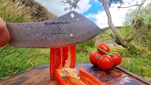 Of course, vegetables are indispensable for cooking