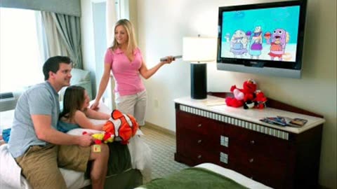 Family Defends Their Hotel Room Against a Rapist 5/6 - pranknet archive