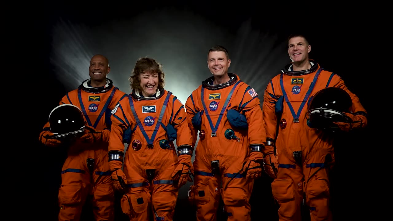 Aretemis meet the astronauts who will fly around the moon (official NASA video