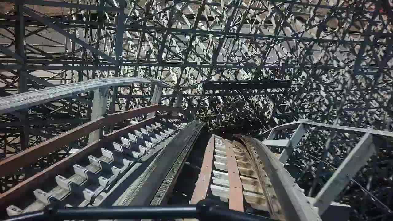 Apocalypse the Ride - Six Flags Magic Mountain