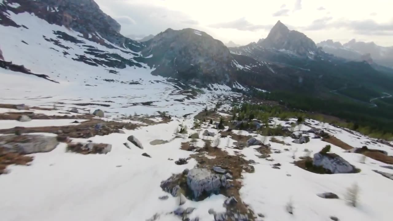 [Drone Freestyle] Mountain Landscape With Snow | Free Stock Footage | Creative Common Video