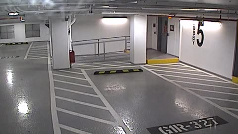 6036RHOBG1G105BNorthLobby_2021-01-06_11h00min01s740ms.mp4