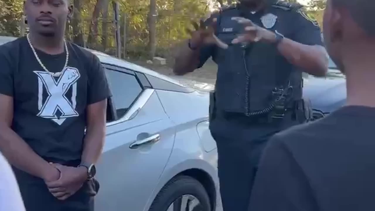 This is the Kind of Community Police Training that is Needed Everywhere