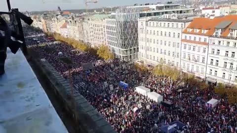 Prague Erupts in Protests Demanding End to Anti-Russia Sanctions