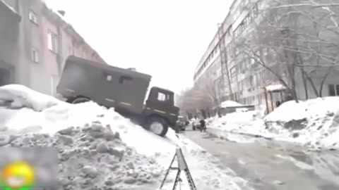 "Heavy Vehicle Ice Road Fails: Hilarious Moments Compilation 😂"