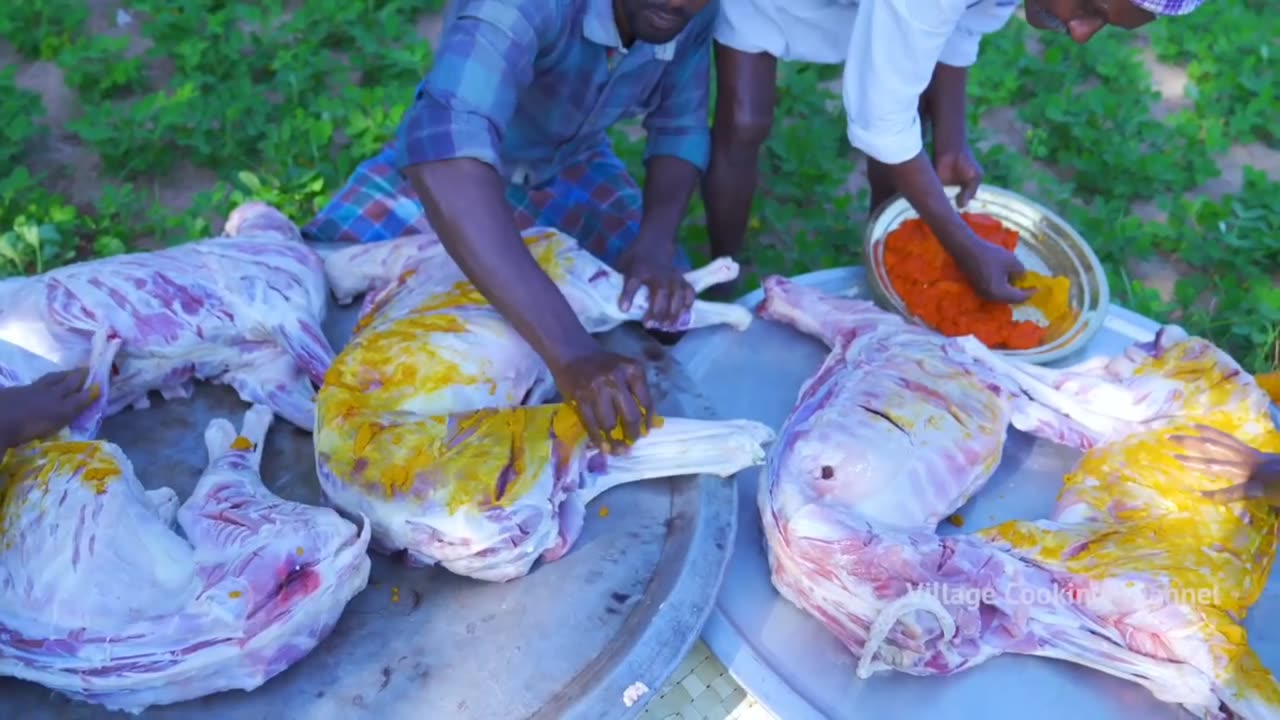 We cook full mutton curry recipe with using 5 full goats 🐐|| (from India)