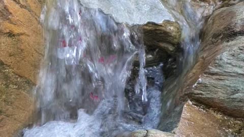 The sound of water pleases the ear