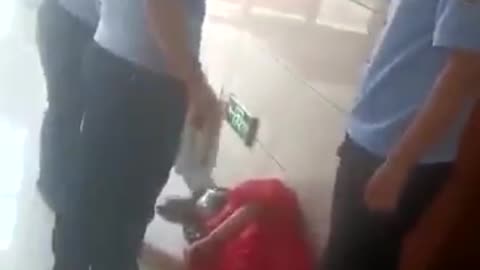 20210806 市民找公安投訴，結果 ……
