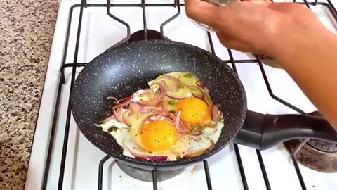 Learn to Cook - Eggs - _1 Sunny Side Up Eggs_ Fried Egg Recipe _ Simply Simple Cooking