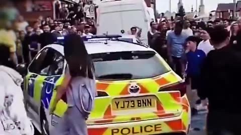The perpetrators who took part in the anti-immigration riots in the UK, hard sentences