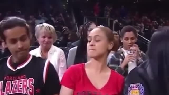 gWLoBtDCD0-The funniest moment in NBA history
