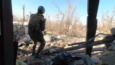 Ukraine War - DPR fighters are fighting in Marinka