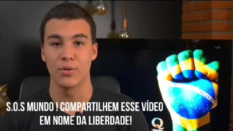 Brazilians fight against socialism.