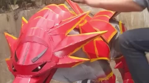 Talented girl shows us her welding skills in this DIY project