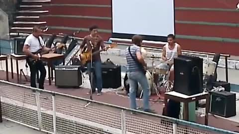 Surf rock band, Montevideo