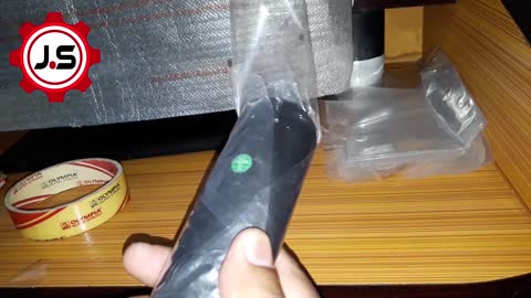 How to Protect TV Remote Control_2