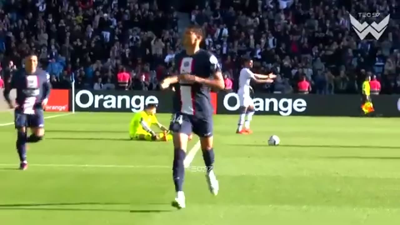 FUNNY VIDEO - MBAPPE'S FUNNY MOMENT