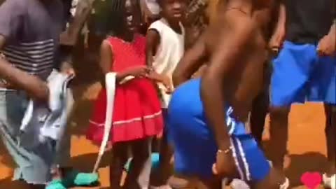 African kids dancing on Afro music