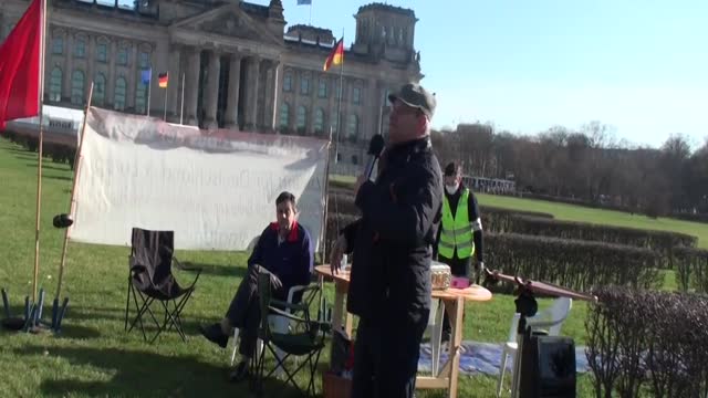 Akute Nato Kriegsgefahr Luft-Alarm Über Berlin 13.Februar 2022