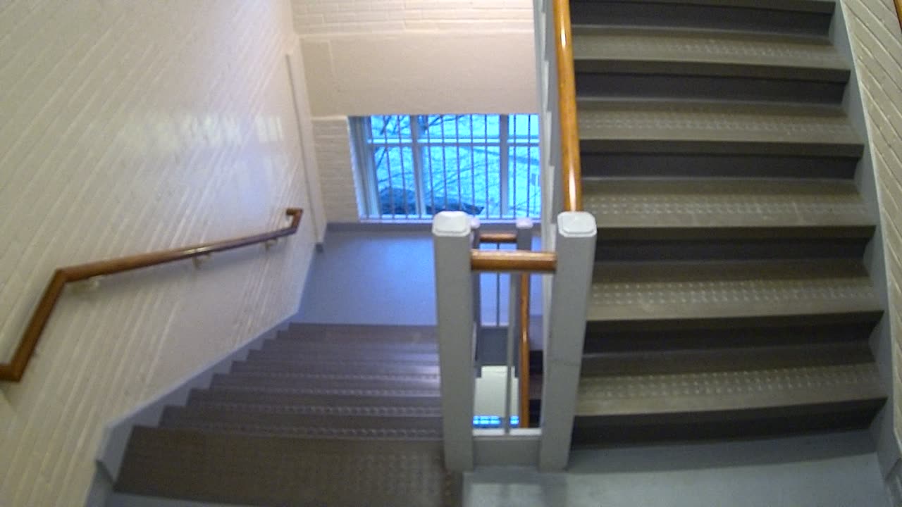 3896FHOB05Stair8_2021-01-06_07h36min24s463ms.mp4