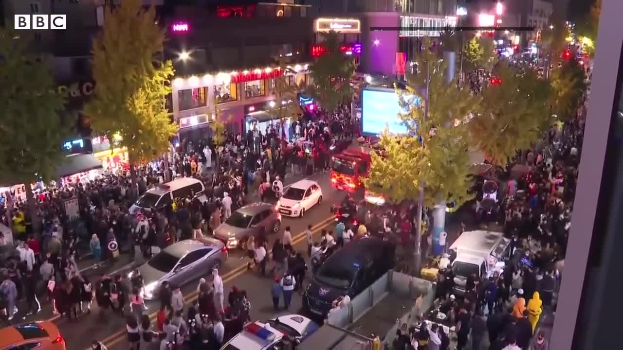 Itaewon crowd crush kills more than 150 in Seoul, South Korea - BBC News