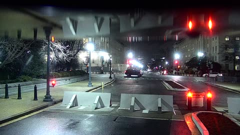 0672USCG00K25SouthBarricadeInbound_2021-01-05_18h25min59s233ms.mp4