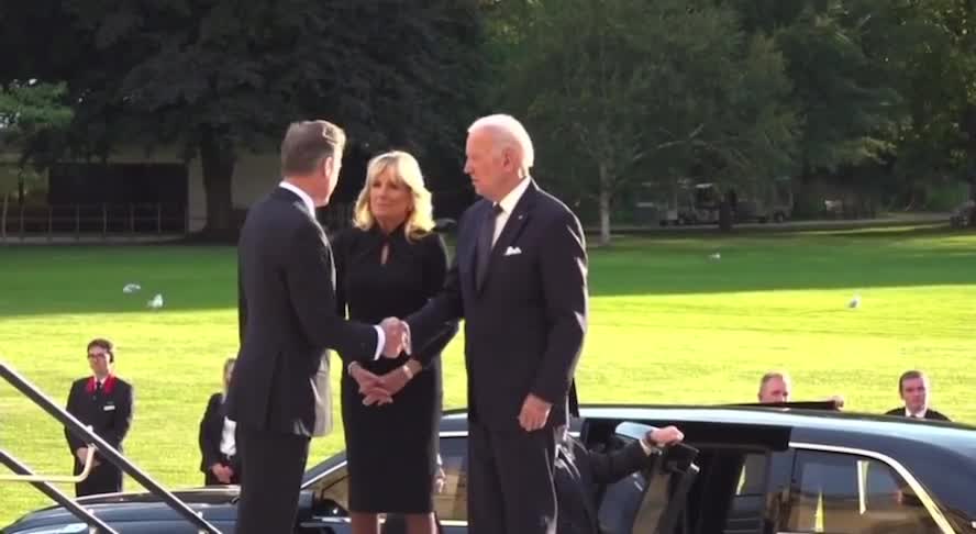 President arrive for state reception at Buckingham palace held by King Charles III