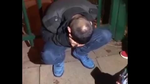 UK: Birmingham, Mohammed Imran, 26 Arrived to Pickup a 12-year-old gets arrested