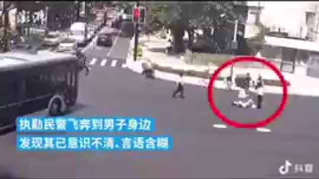 "CHINA" INYECTADOS COVID CAEN COMO MOSCAS