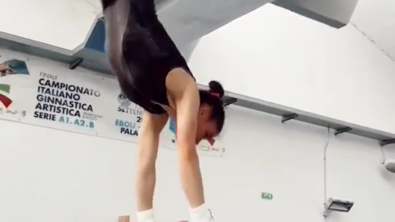 Super gymnastics #shorts #gymnast