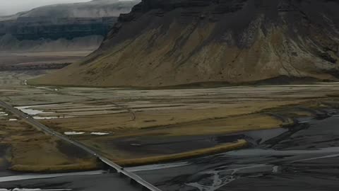 Driving on the beautiful roads of Iceland