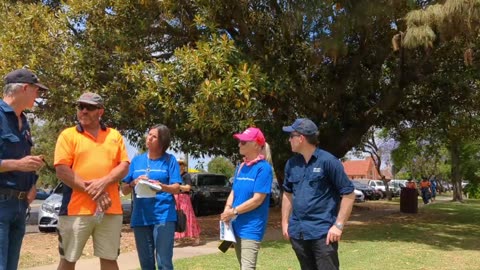 Wade is interviewing local handyman Richard Ford at the protest at Deniliquin 21/11/2023