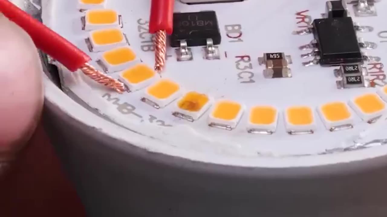 Fixing LED bulbs