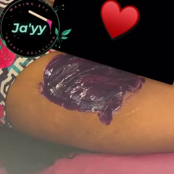 A Sensational Review of Sexy Smooth Purple Seduction Synthetic Hard Wax